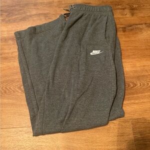 Nike Heather Gray Straight Leg Sweatpants